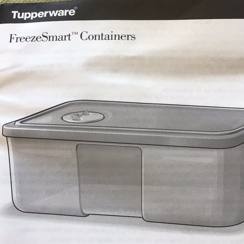 Tupperware FreezeSmart Containers - Picture 4 of 8